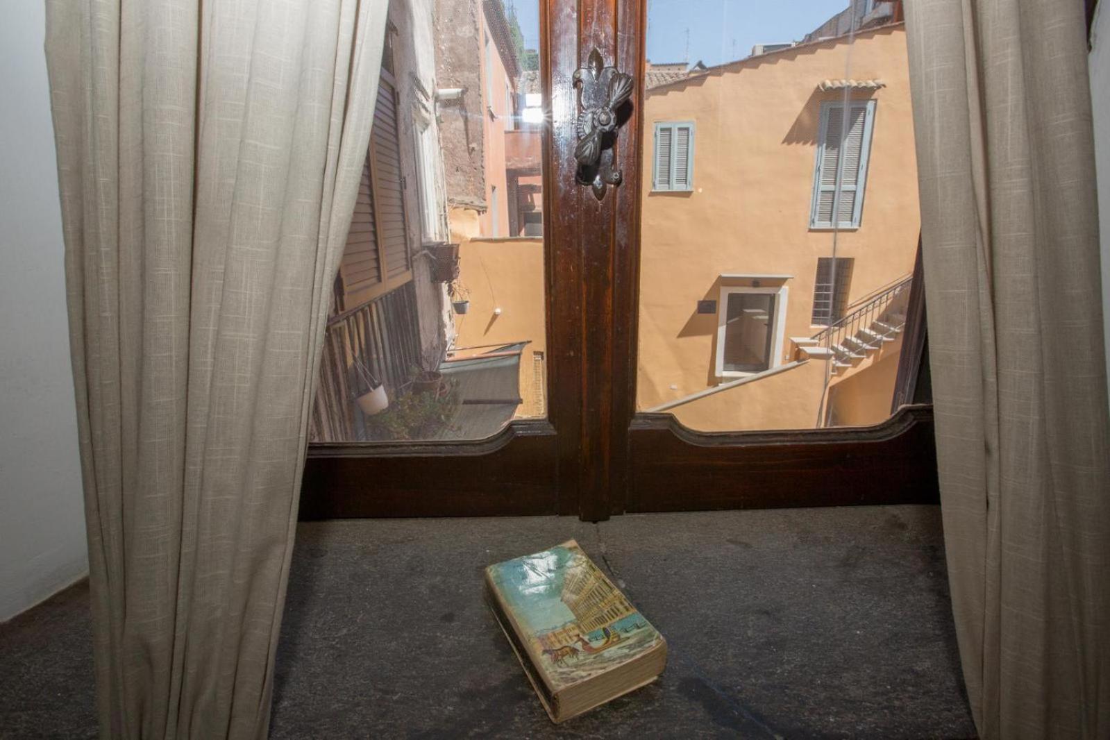 Campo De Fiori Apartment Roma Bagian luar foto